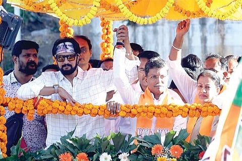 District BJP Various Candidates Pro Kiccha Sudeep Polling Belgaum