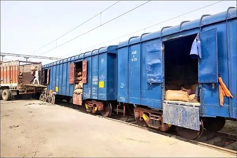 Goods Rail New