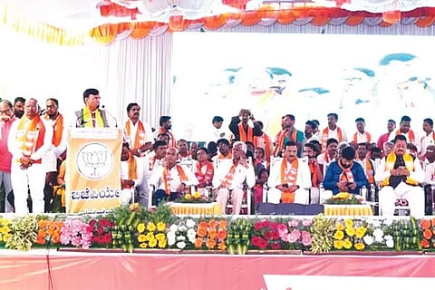 BASANAGOWDA PATIL YATNAL