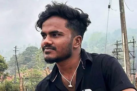 Manoor