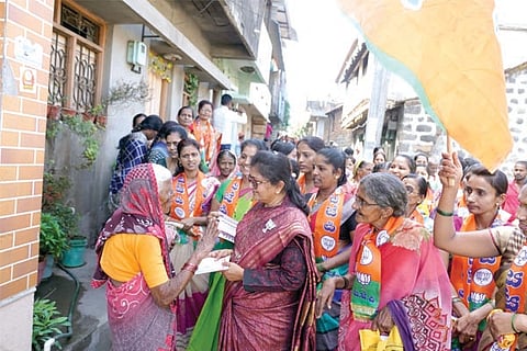 Nippani from Muslims minister to Sasikala support Belgaum