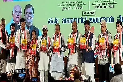 congress group phot