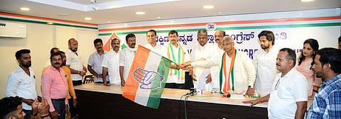 mng-may7-congress1