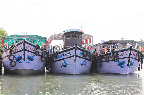 st-mary-s-island-boating-office-malpe-udupi-boating-sylw11q5q4