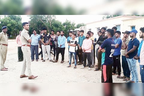 Alavandi Police People Meeting