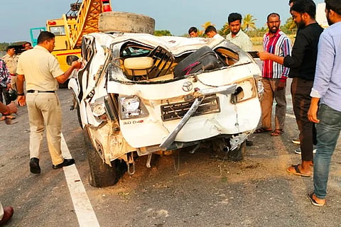 Expressway Accident