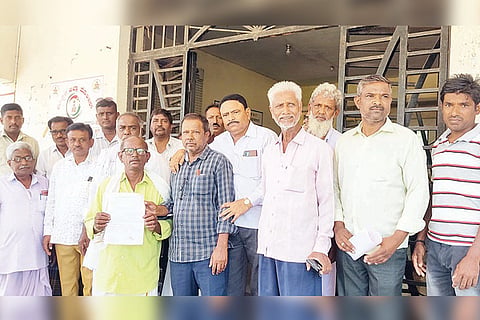 Gangavati Muslims Protest