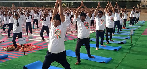 HVR-YOGA