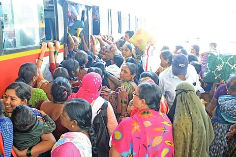 Hook for free travel in inter-state buses