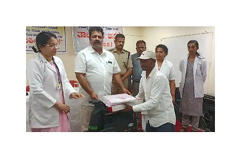 Minister Distributing essentials