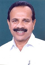 Sadananda_Gowda