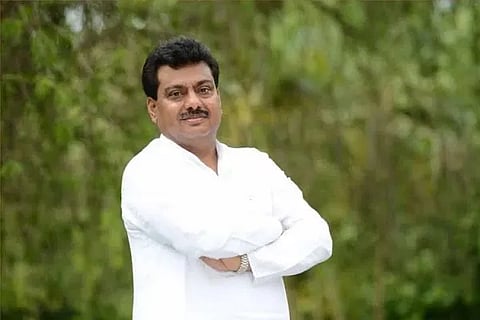 mb patil