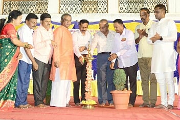 dvg-deeksha-jun-12.jpg