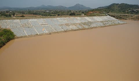jakkalamadagu
