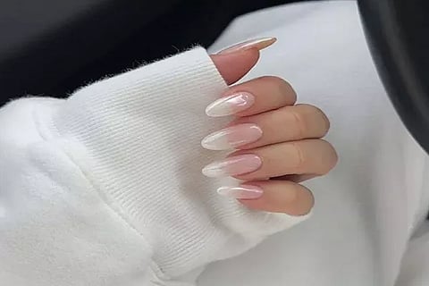 nails