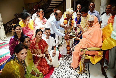 swamiji.jpg