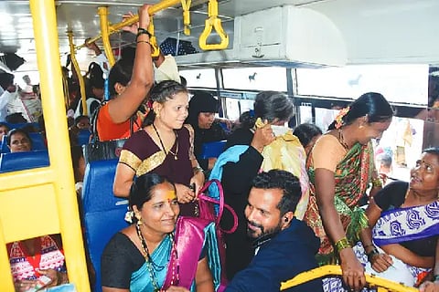 womens free traveling
