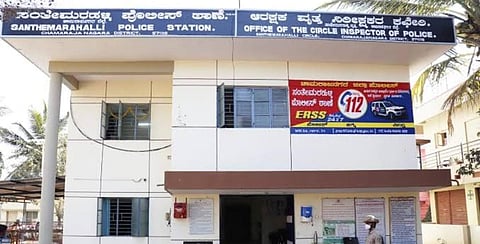 04raju12