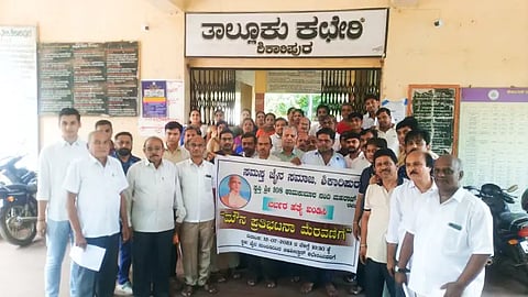 12 ಎಸ್ಕೆಪಿ 1