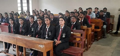 15adarshkdga1