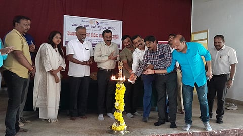 ನಿಯಮ ಪಾಲಿಸಿ ವಾಹನ ಚಾಲನೆ ಮಾಡಿ:ಪಿಎಸ್‌ಐ ಆಕಾಶ್ ಸಲಹೆ