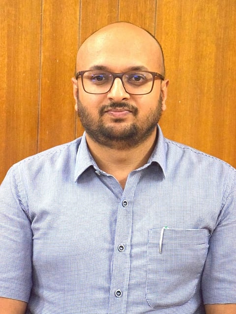 20 Dwd 4 Gurudatt Hegde