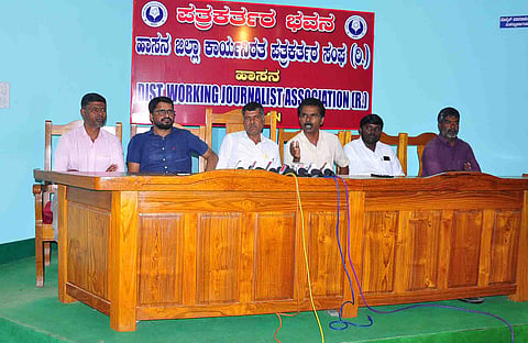 ಬೆತ್ತಲೆ ಮೆರವಣಿಗೆ; ಇಡೀ ದೇಶವೇ ತಲೆ ತಗ್ಗಿಸುವ ಘಟನೆ