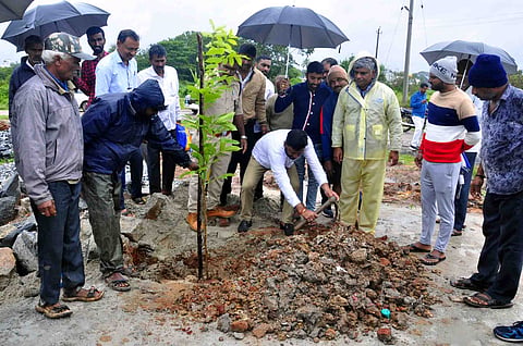 ಮೂಲಸೌಕರ್ಯ ಹಂತ-ಹಂತವಾಗಿ ಅಭಿವೃದ್ಧಿ:ಶಾಸಕ ಎಚ್.ಪಿ. ಸ್ವರೂಪ್ ಭರವಸೆ