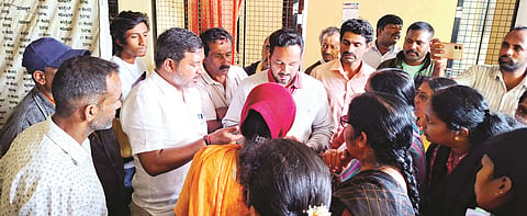 ಶಾಸಕ ಸೀಮೆಂಟ್ ಮಂಜು ಅವರಿಂದ ಅಹವಾಲು ಸ್ವೀಕಾರ