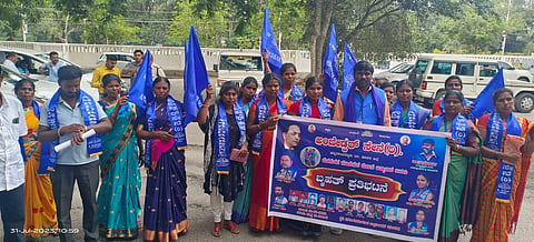 ಮಣಿಪುರ ಸರ್ಕಾರ ವಜಾಗೊಳಿಸಲು ಪ್ರತಿಭಟನೆ