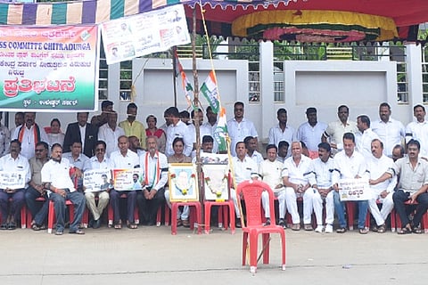 CTD 12 Protest--04