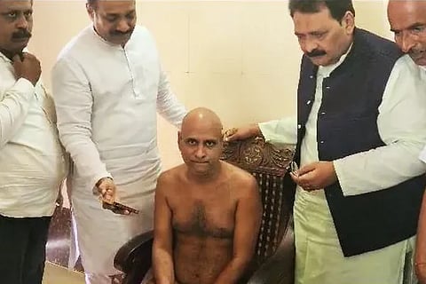 Gunadharanandi maharaj