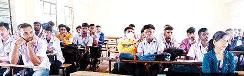 HUN-JULY-4-2{ D D URS COLLEGE PROGRAMME}
