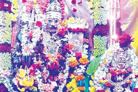 Honnali, Hirekal Math,