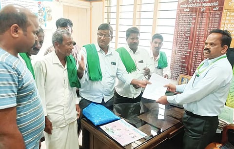 MANAVI HIREKERUR