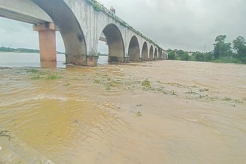 Notice not to go near Tungabhadra river