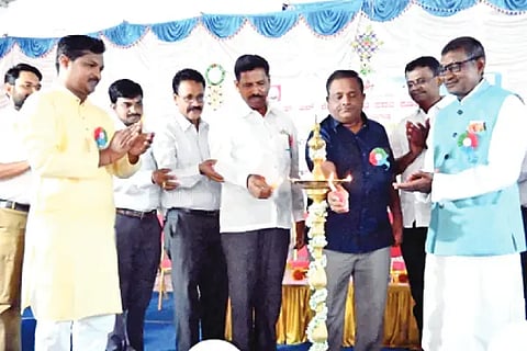 Participate in sports with reading