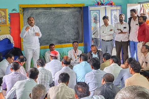 Request for separate pay scale for head teachers