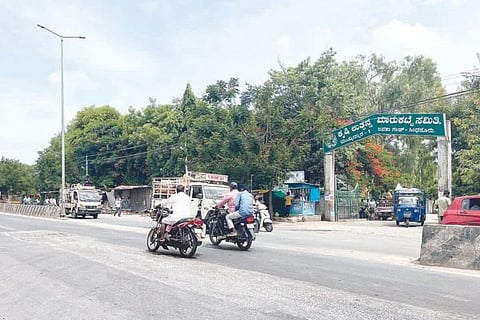 SINDHANURU-ROAD