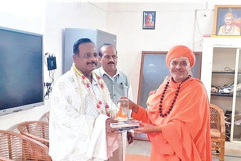 Sandur Prabhuswamiji