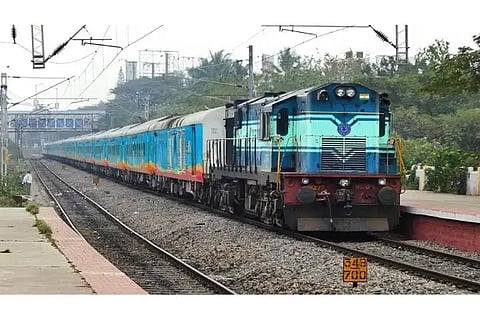 TRAin Rail new