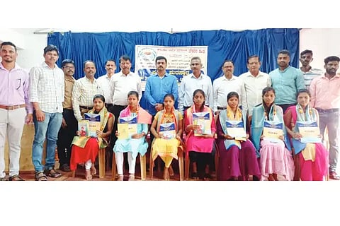 Talent Award for Konkana Kharvi Students