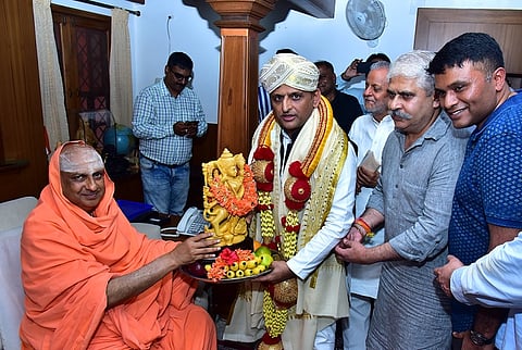 akhilesh yadav