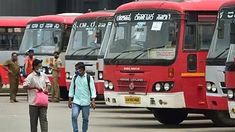 lockdown-tnter-district-travel-by-buses_a6b6c8f2-44f1-11eb-bcf5-ed790659da7b_1648384017927.webp