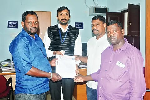 manavi