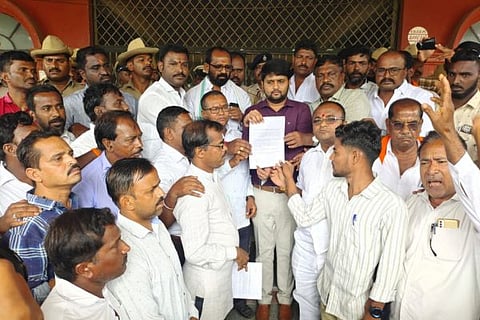 manavi