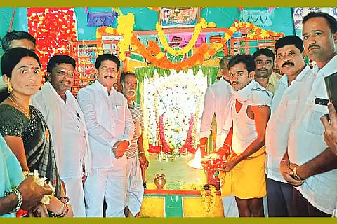 culture, rich, legislator,