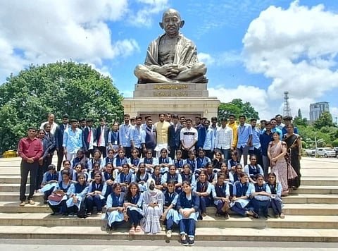 student with mla