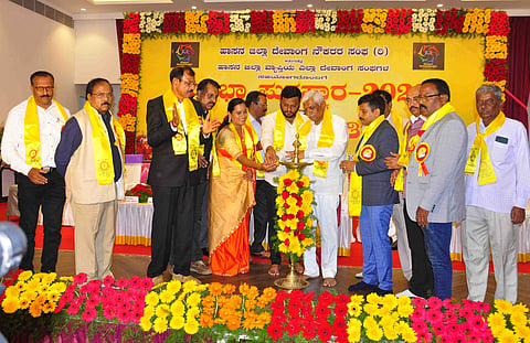 ಸದ್ಗುಣಗಳನ್ನು ಮೈಗೂಡಿಸಿಕೊಳ್ಳಿ: ಹೆಚ್.ಪಿ.ಸ್ವರೂಪ್