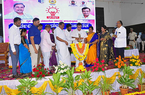 ಸರ್ಕಾರದ ಯೋಜನೆಗಳನ್ನು ಸದ್ಬಳಕೆ ಮಾಡಿಕೊಳ್ಳಿ: ಸಚಿವ ಕೆ.ಎನ್. ರಾಜಣ್ಣ